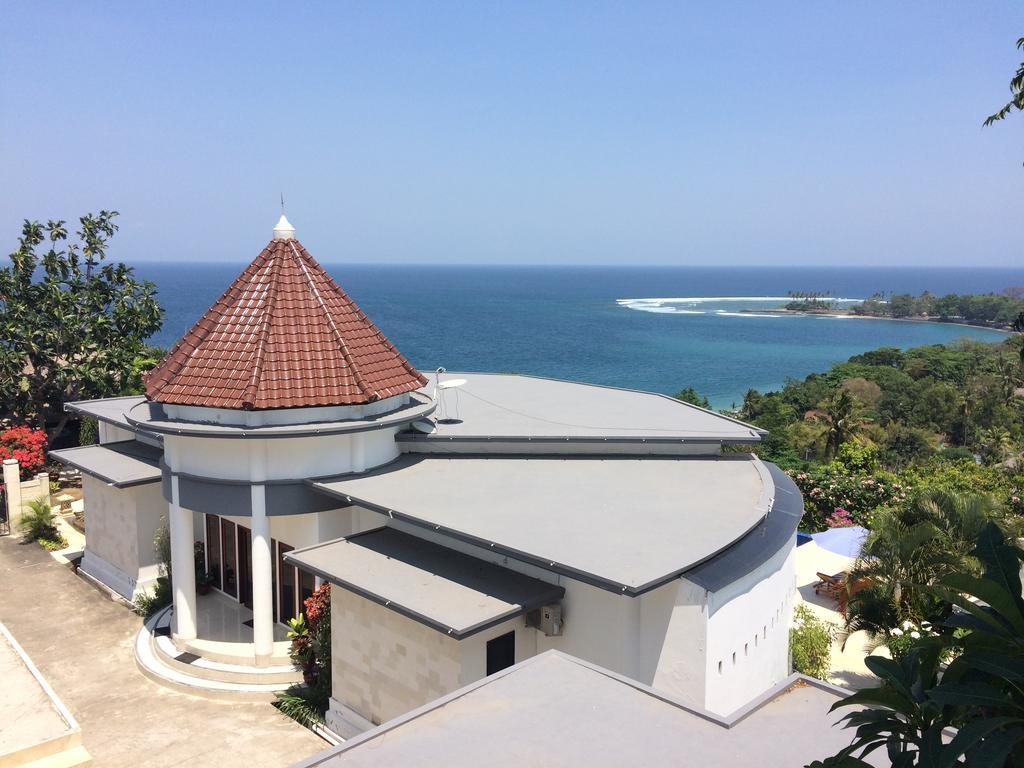 Villa Kipas Retreat Senggigi Exterior photo